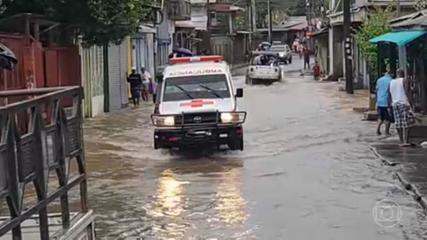 Tempestade tropical Julia causa estragos e mortes na América Central Tempestade tropical Julia causa estragos e mortes na América Central