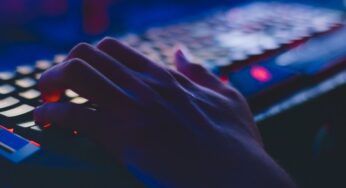 Datafolha: 53% admitem ter mudado de comportamento nas redes sociais por motivos políticos | Pesquisa Eleitoral