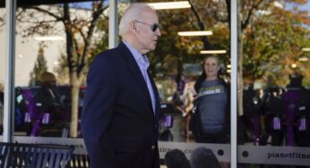 Joe Biden vota de forma antecipada nas eleições legislativas de meio de mandato nos Estados Unidos
