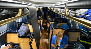 Adeus aviões, trens e automóveis. Olá, ônibus de luxo?