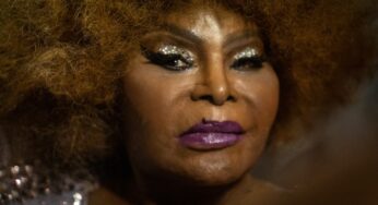 Álbum gravado por Elza Soares em estúdio, com músicas inéditas, tem edição adiada para 2023 | Blog do Mauro Ferreira