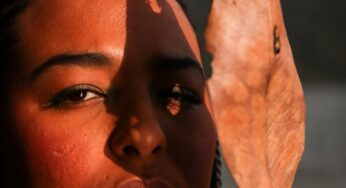 Anis de Flor expõe vivências e afro-brasilidades nas cinco músicas do EP autoral ‘Fértil’ | Blog do Mauro Ferreira