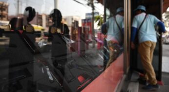 As leis de armas da Tailândia têm brechas para soldados e policiais