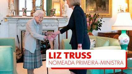 Liz Truss é nomeada primeira-ministra pela Rainha Elizabeth
