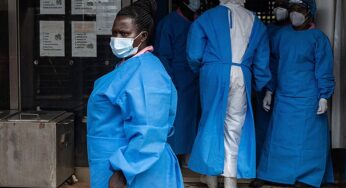 Uganda corre para conter um surto mortal de ebola