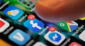 Uma atualização de status de mídia social