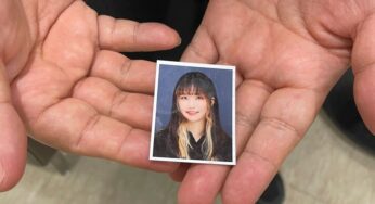 Uma mãe chora uma filha perdida no surto de multidão de Seul