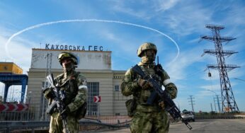Zelensky avisa que a Rússia planeja explodir uma grande barragem em um ataque de ‘bandeira falsa’