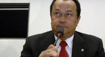 STF volta a suspender julgamento do deputado Silas Câmara, acusado de rachadinha