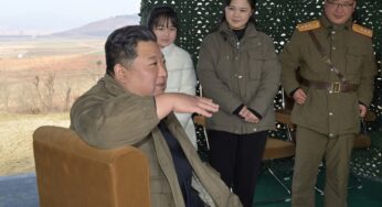 O que se sabe sobre a filha de Kim Jong-un apresentada durante lançamento de míssil