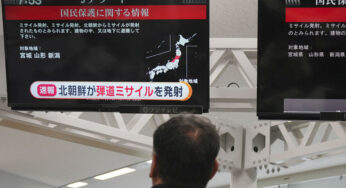 Coreia do Norte dispara mais 3 mísseis contra o Japão, incluindo suspeita de ICBM
