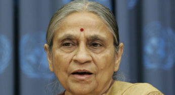 Ela Bhatt, defensora das mulheres trabalhadoras na Índia, morre aos 89 anos