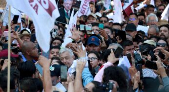 Milhares de pessoas vão às ruas da Cidade do México em apoio a presidente | Mundo