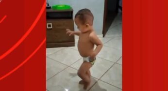 Bebê de MT surpreende família com ‘dança do pombo’ na vitória do Brasil sobre a Coreia do Sul | Mato Grosso