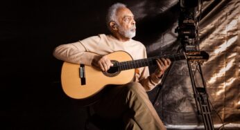 Gilberto Gil tem encaixotados 12 álbuns da fase 1967–1977 em edições em CD | Blog do Mauro Ferreira