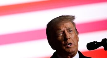 Trump alarga o passo na sua escalada antidemocrática para cooptar mais radicais na trajetória à Casa Branca | Blog da Sandra Cohen
