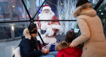 Turistas enfrentam frio para encontrar Papai Noel na Torre Eiffel | Turismo e Viagem