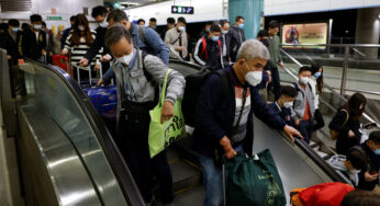 Enquanto a China suspende os controles de fronteira pandêmicos, sentimentos mistos em casa e no exterior
