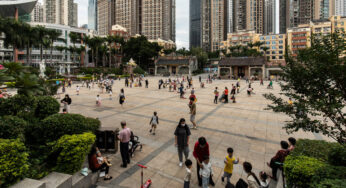 População da China cai, anunciando uma crise demográfica
