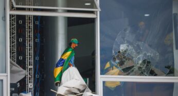 Governador afastado, ex-ministro detido e presos em flagrante; veja balanço de 1 mês dos ataques golpistas