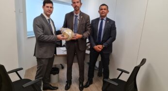 PF devolve à Câmara bola autografada por Neymar que foi furtada durante atos golpistas