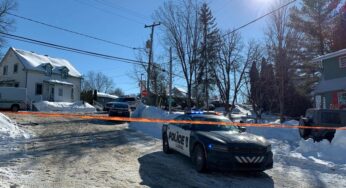 2 crianças mortas após motorista de ônibus bater em creche perto de Montreal