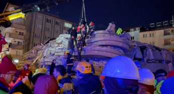 Alegria e mágoa seguem o resgate do terremoto na cidade turca de Gaziantep