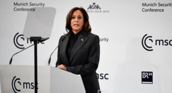 Kamala Harris diz que a Rússia cometeu crimes contra a humanidade na Ucrânia