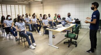 Novo Ensino Médio: ajustar ou revogar? Entenda em 7 pontos o debate que envolve alunos e MEC | Educação