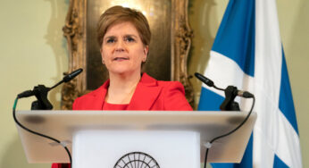 Visões divididas sobre Nicola Sturgeon entre os escoceses refletem um cisma político mais amplo