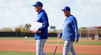 Greg Maddux ajuda seu irmão no treinamento de primavera do Texas Rangers