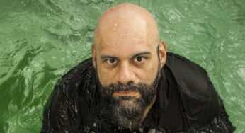 Luisão Pereira apronta álbum solo ‘Fogo no mar’, de criação influenciada pela luta do artista contra o câncer | Blog do Mauro Ferreira