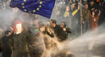 Oposição georgiana pede mais protestos contra lei ‘inspirada no Kremlin’