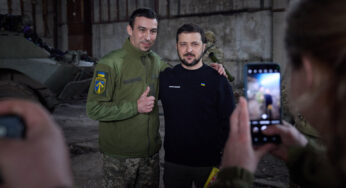 Zelensky faz viagem moralizadora a Bakhmut