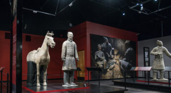 Como um guerreiro de terracota perdeu o polegar para um vendedor de sapatos de Delaware