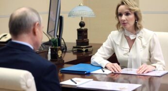 Maria Lvova-Belova, defensora dos direitos das crianças acusada de crimes de guerra russos