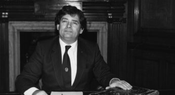 Nigel Lawson, força econômica sob Thatcher, morre aos 91 anos