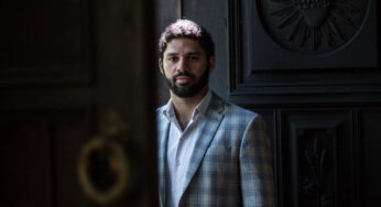 David Miranda, ativista dos direitos gays e aliado de Snowden no Brasil, morre aos 37 anos