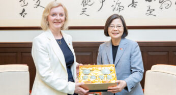 Liz Truss, a primeira-ministra mais breve da Grã-Bretanha, encontra-se com o líder de Taiwan