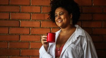 Marina Iris aborda o amor como ato revolucionário no movimento do álbum ‘Virada’ | Blog do Mauro Ferreira