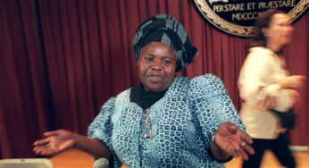 Ama Ata Aidoo, escritora inovadora de Gana, morre aos 81 anos