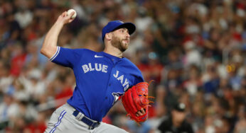 Blue Jays cortou Anthony Bass depois que ele defendeu postagem anti-queer