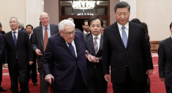 Kissinger faz visita surpresa à China e se encontra com ministro da Defesa