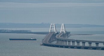 Ponte Kerch na Crimeia é atacada pela Ucrânia, dizem blogueiros russos