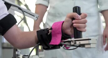 Videogame ou equipamento de reabilitação? Entenda como jogos têm ajudado adolescente após AVC