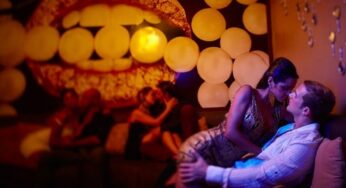 Áreas de 'roupa opcional', solteiros proibidos e dark room: veja como são os cruzeiros liberais