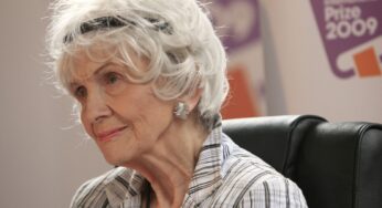 Alice Munro, prêmio Nobel de literatura, morre aos 92 anos