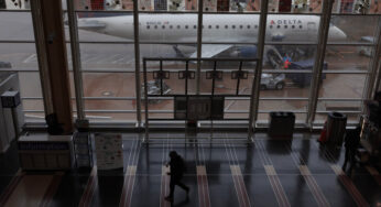 Senado corre para aprovar projeto de lei para reautorizar a FAA e melhorar as viagens aéreas