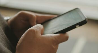 Venda ilegal de celulares triplica em um ano; entenda os riscos de aparelhos irregulares
